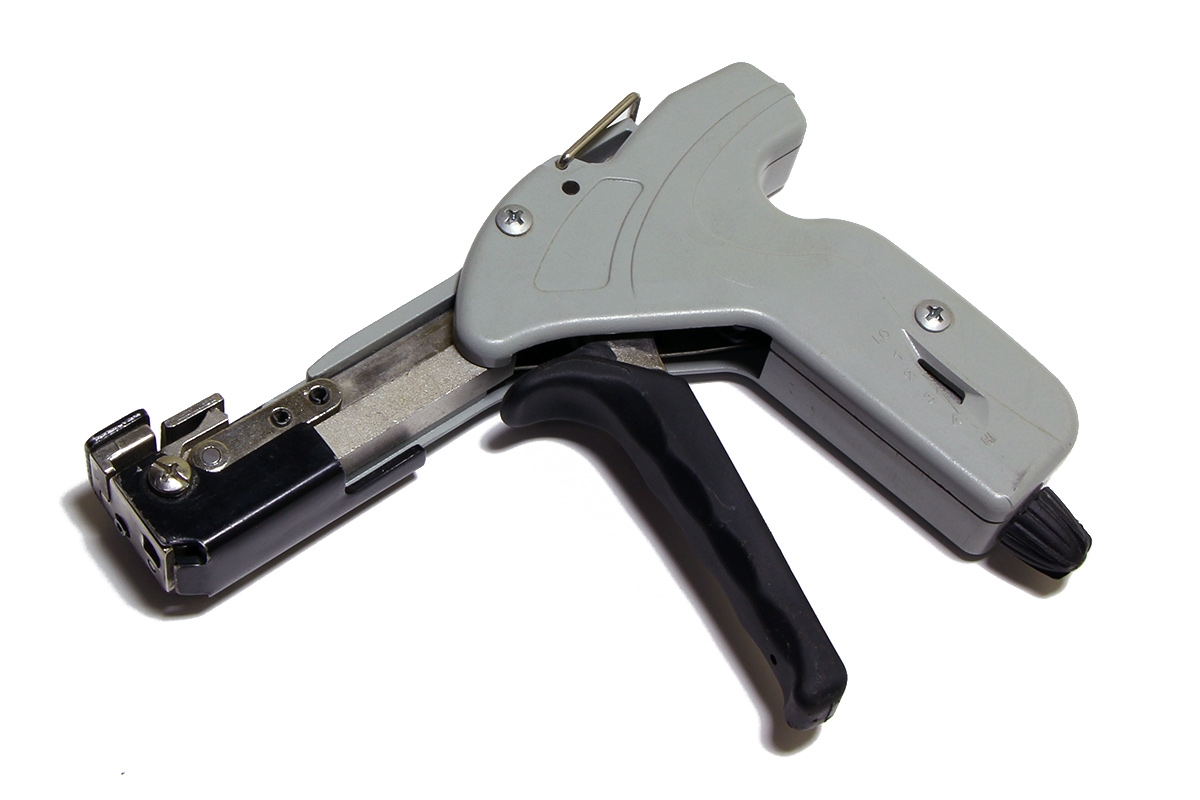 Инструмент для затяжки и обрезки стальных стяжек TG-05